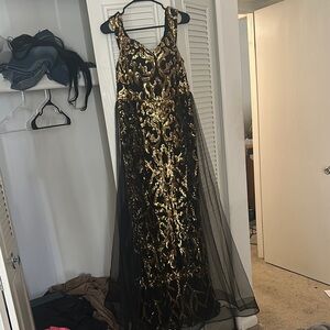 Elegant Black and Gold Evening Gown